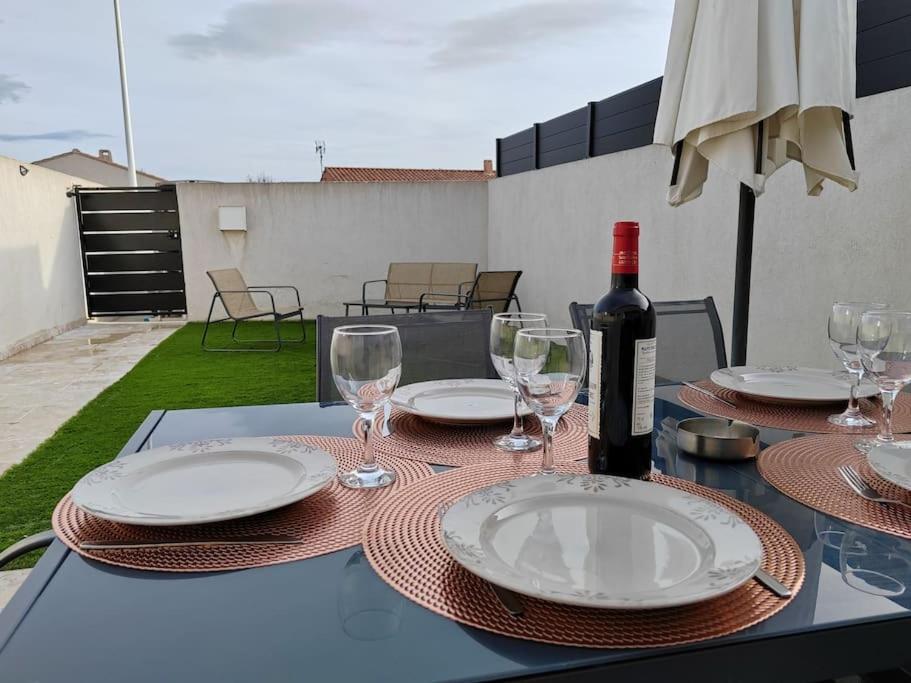 Апартаменты Chez Roberto/Jardin/Parking Фос-сюр-Мер Экстерьер фото